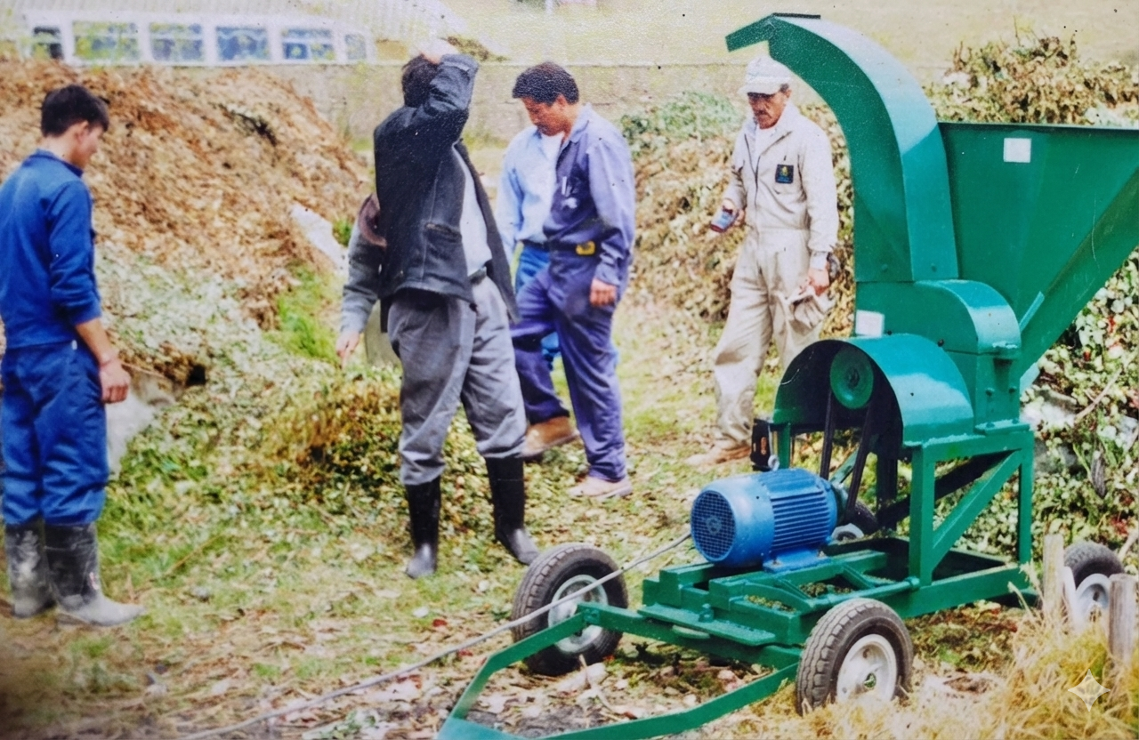 Trabajadores con picapasto en el campo